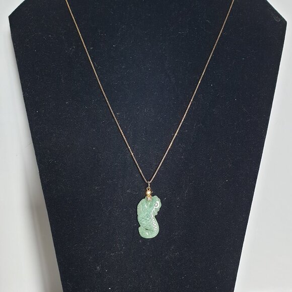 Vintage Hand Carved Double Sides Genuine Green Jade Dragon-Koi Pendant - Picture 12 of 15